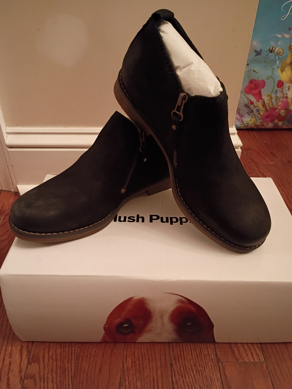 Hush Puppies Women's  Mazin Cayto Black Ankle Booties with Side Zip - Size 9W